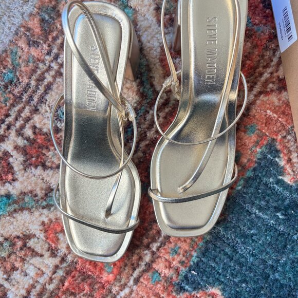 Gold Diora Steve Madden heels - Picture 5 of 5